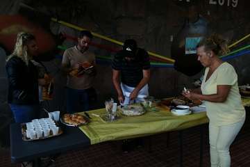 Concurrido concurso de repostería y comidas caseras en La Viña (Foto TA)